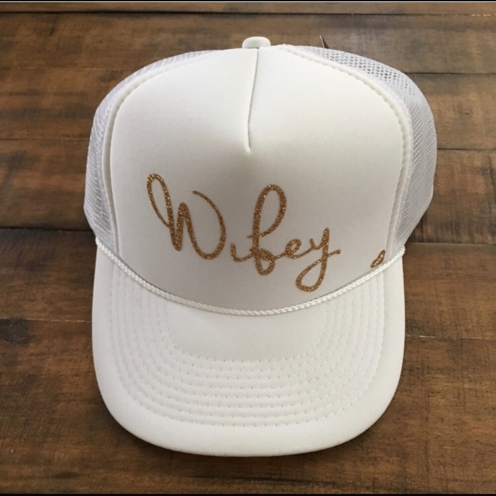 Wifey hat
